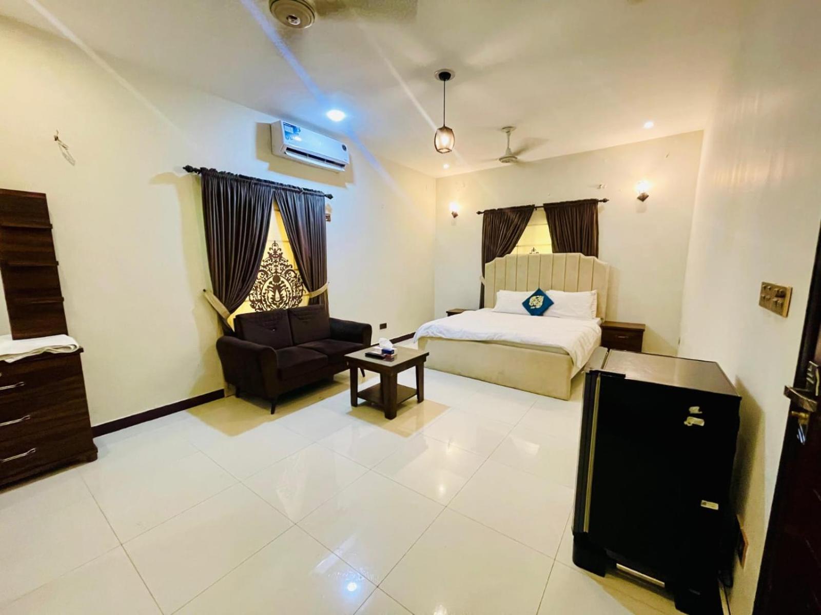 Seaview Guest House Karachi Exterior photo